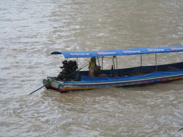 Muscle boat for Tourists