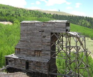 Old Headworks by the Mollie Kathleen Mine